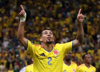 Colombia en los dieciseisavos de la fase final de grupos