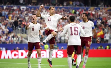 España a base de buen futbol y goles está en la final