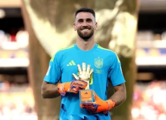 Unai Simón ganó el Guante de Oro con menos goles recibidos